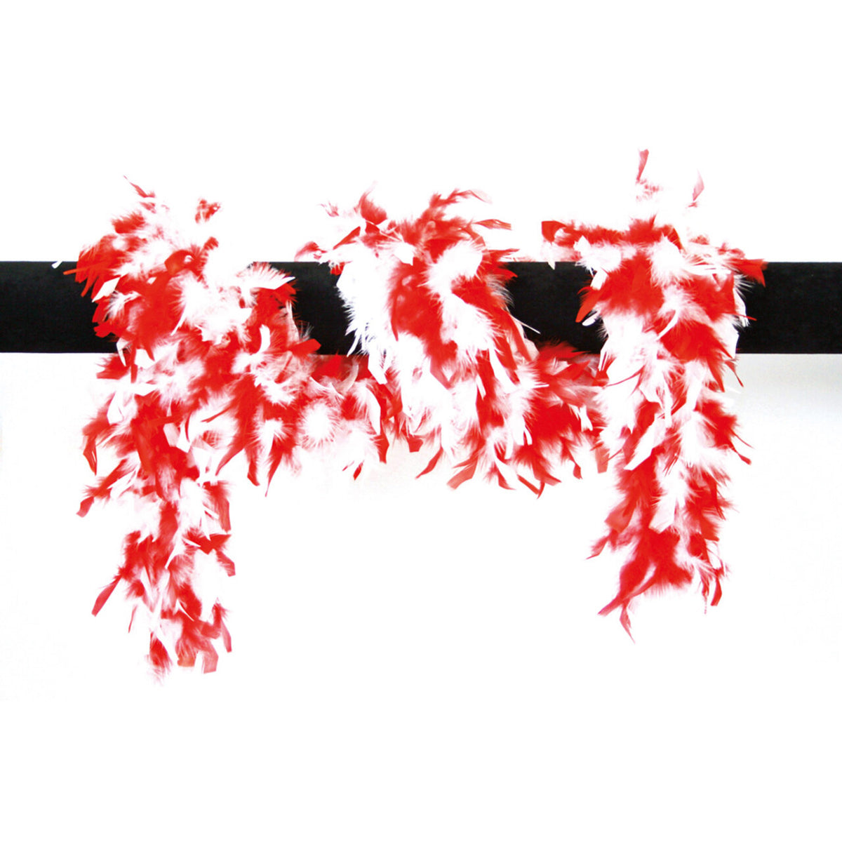 Op deze afbeelding zie je een Accessoires, van het merk Wilbers. Boa Twee Kleuren Rood Wit 180 Centimeter