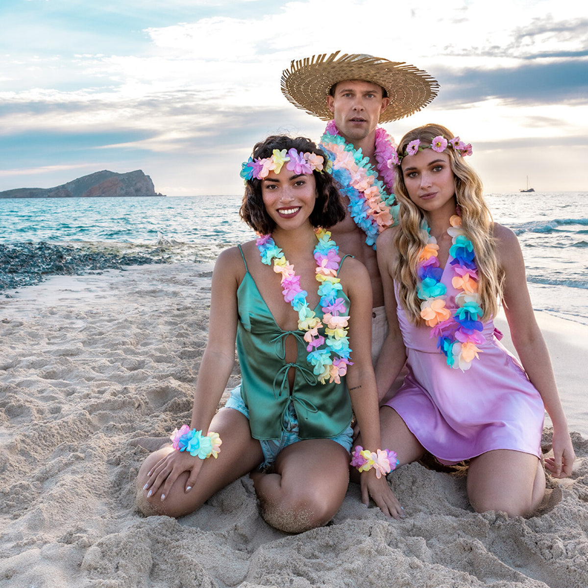Op deze afbeelding zie je een Accessoires, van het merk Boland. Hawaïset Aloha Pastel