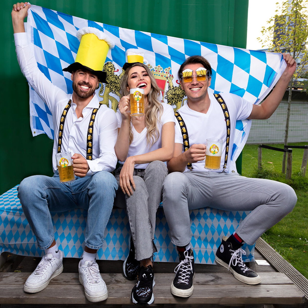 Op deze afbeelding zie je een Accessoires, van het merk Boland. Plastic Bierpul Oktoberfest