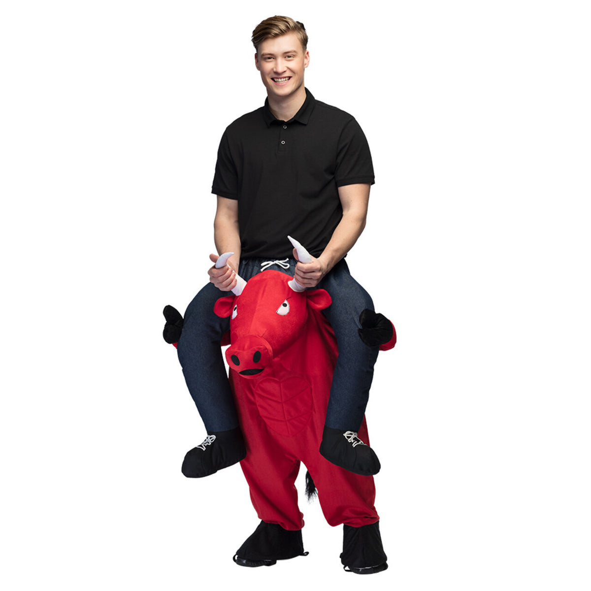 Op deze afbeelding zie je een Kostuums, van het merk Boland. Op De Rug Van Een Dolle Rode Stier Kostuum