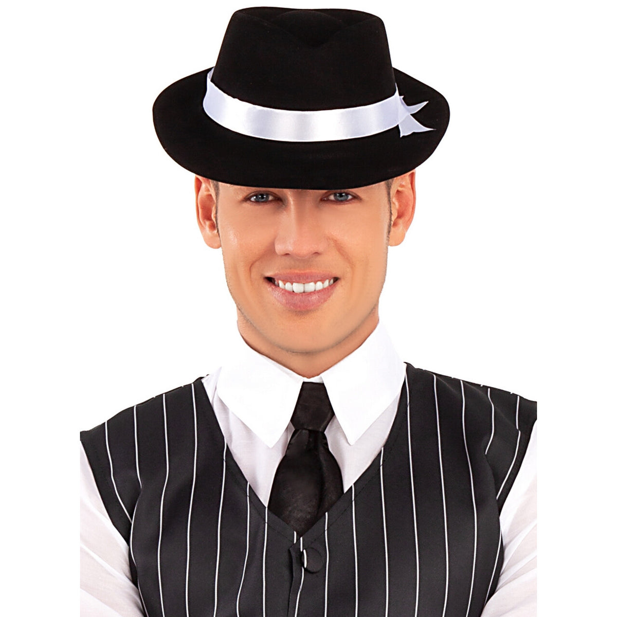 Op deze afbeelding zie je een Accessoires, van het merk Funidelia. Zwarte Gangster Maffia Hoed Met Wit Lint