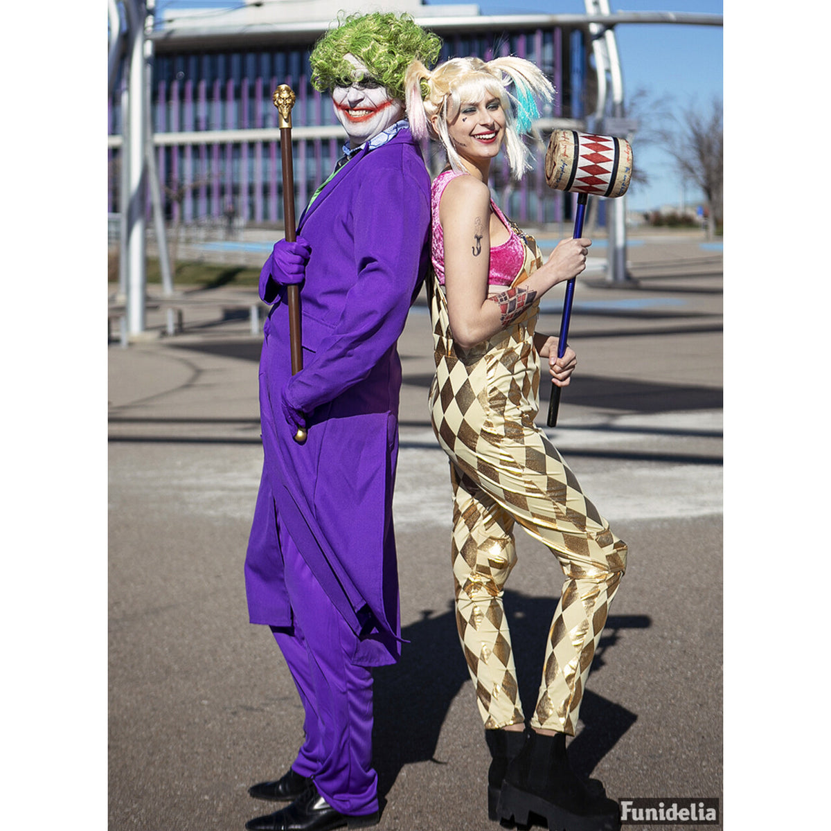 Op deze afbeelding zie je een Accessoires, van het merk Funidelia. Groen Pruik The Joker Voor Mannen - The Dark Knight Edition