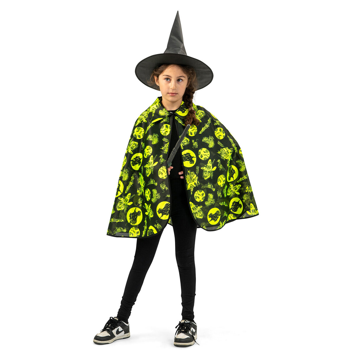 Op deze afbeelding zie je een Kostuums, van het merk Funny Fashion. Fluorescerende Heksen Cape Kind