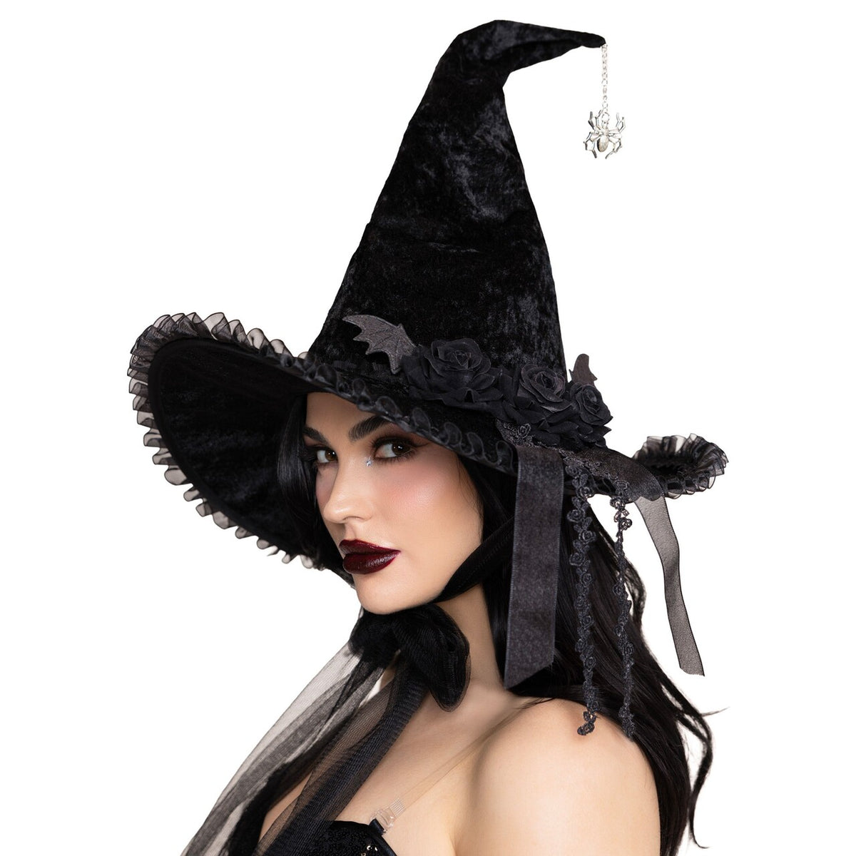 Op deze afbeelding zie je een Accessoires, van het merk Leg Avenue. Dark Lolita Velvet Witch Hat