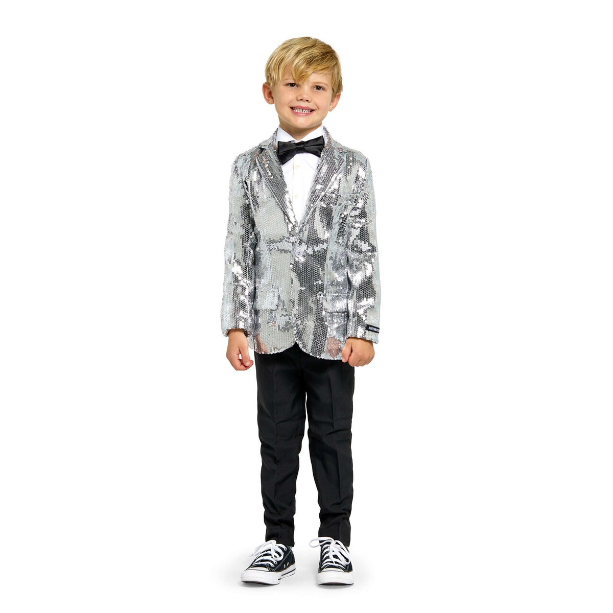 Op deze afbeelding zie je een Kostuums, van het merk Suitmeister. Boys Sequin Silver Jongen Kostuum