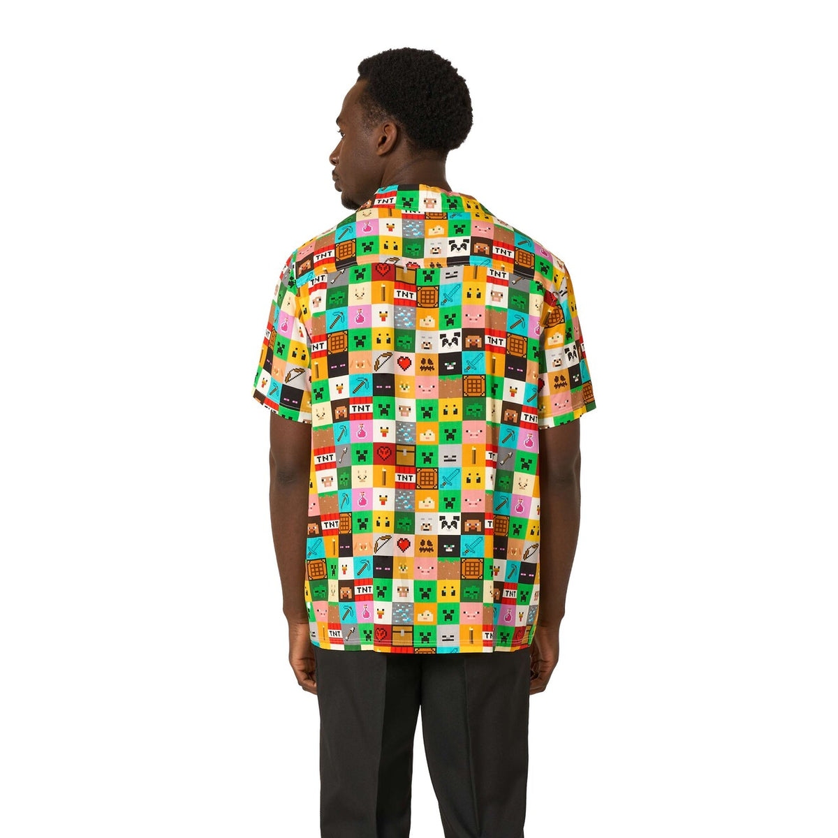 Op deze afbeelding zie je een Kostuums, van het merk Opposuits. Shirt Minecraft™ - Pixel Perfect Man