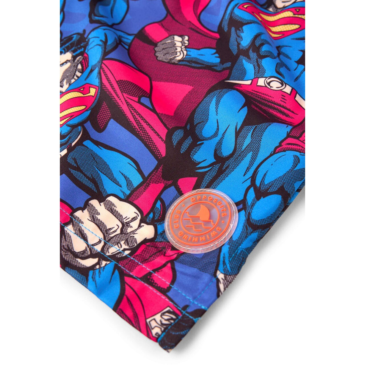 Op deze afbeelding zie je een Kostuums, van het merk Opposuits. The Man Of Steel Kostuum
