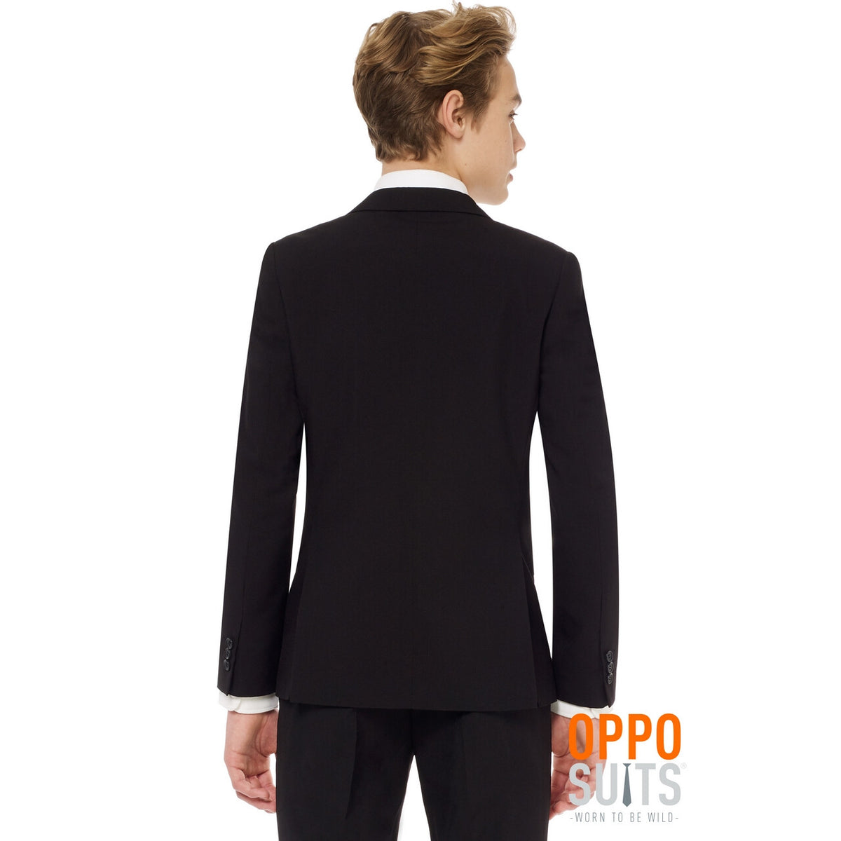 Op deze afbeelding zie je een Kostuums, van het merk Opposuits. Helemaal Zwart Solid Black Tiener Jongen Kostuum