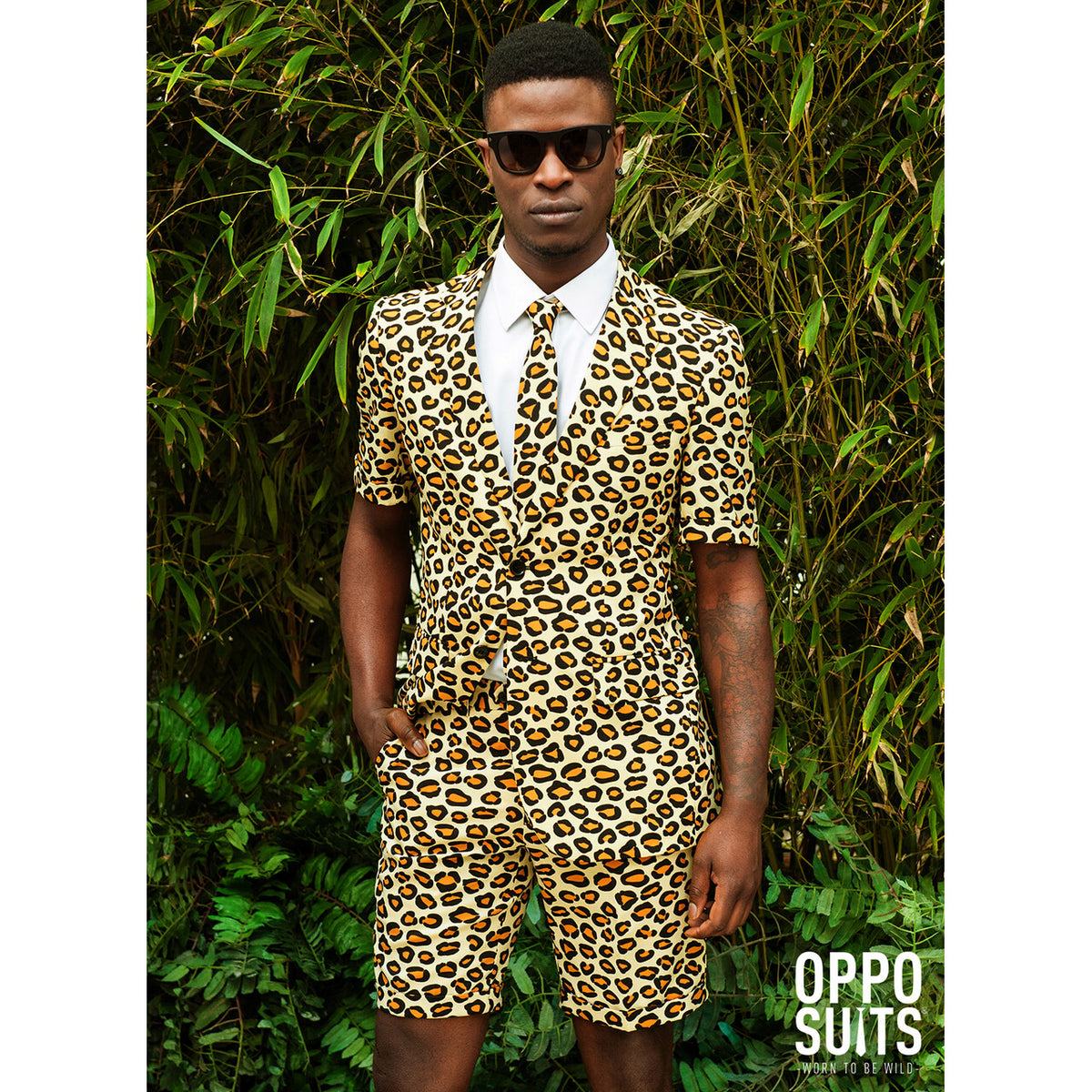 Op deze afbeelding zie je een Kostuums, van het merk Opposuits. Summer Festival Extravagant The Jag Opposuit Kostuum Man