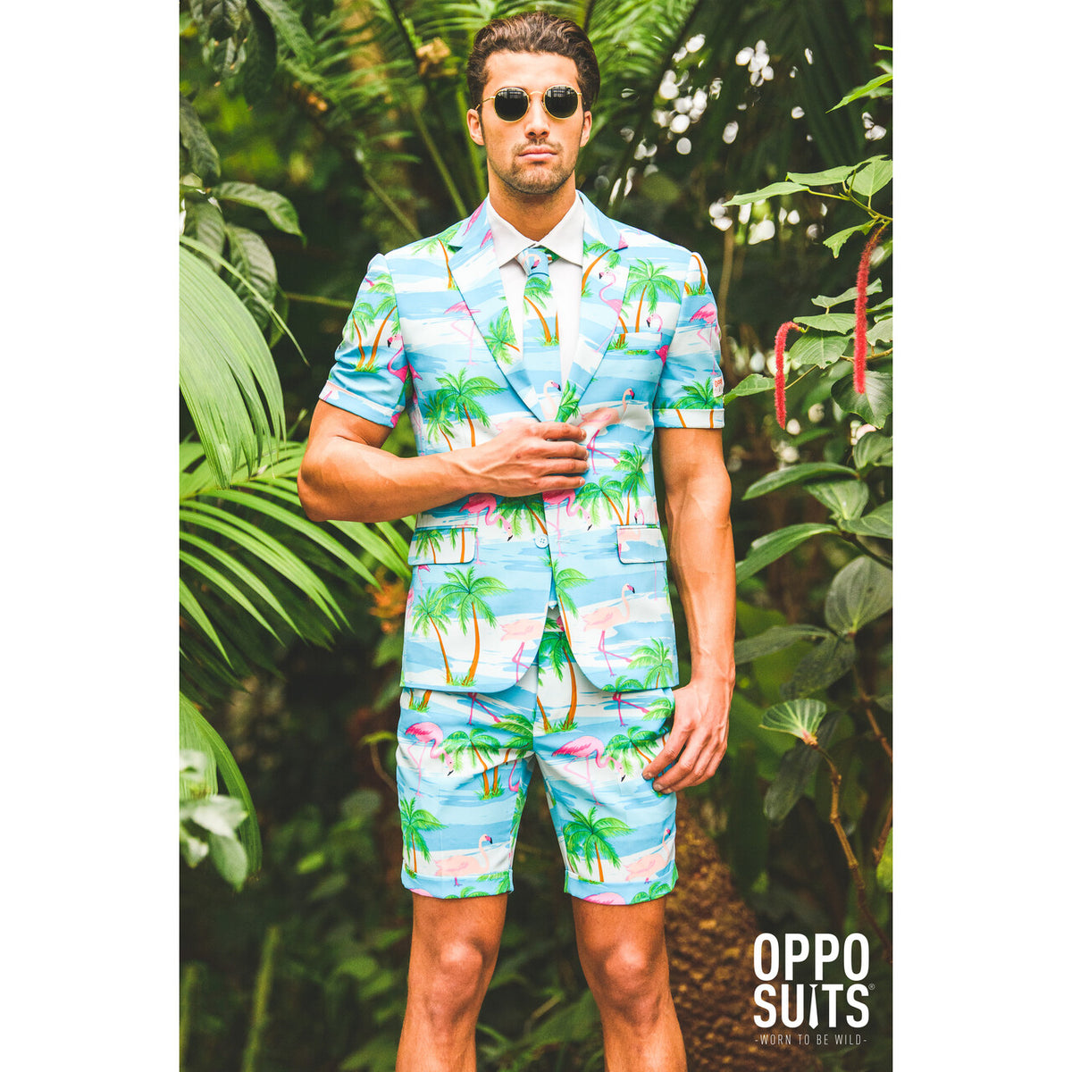 Op deze afbeelding zie je een Kostuums, van het merk Opposuits. Summer Festival Miami Flaminguy Opposuits Man Kostuum