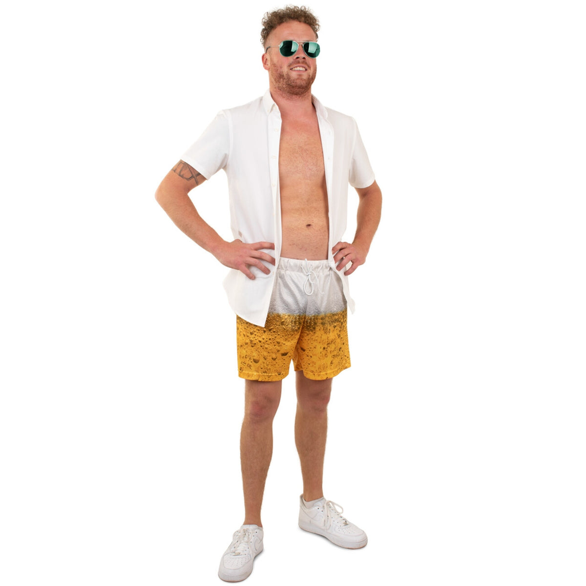 Op deze afbeelding zie je een Kostuums, van het merk PartyXplosion. Zwemmen In Het Bier Vat Man