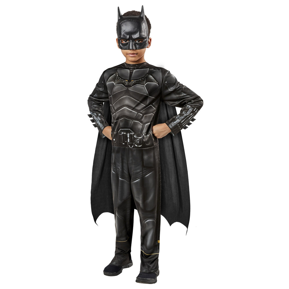 Op deze afbeelding zie je een Kostuums, van het merk Rubies. The Batman Kostuum Jongen