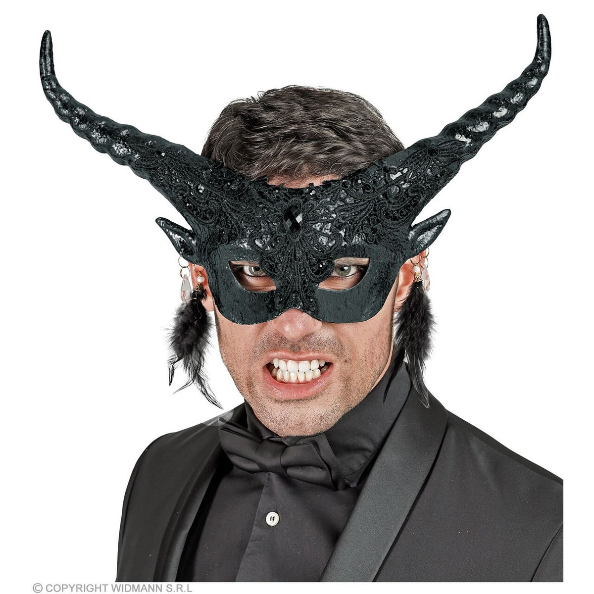 Op deze afbeelding zie je een Accessoires, van het merk Widmann. Oogmasker Voodoo Duivel Met Hoorns