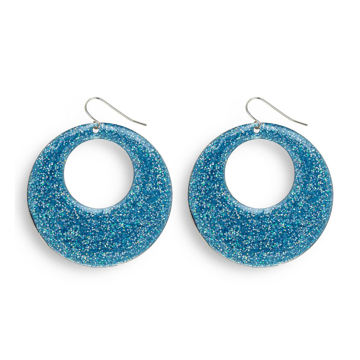 Op deze afbeelding zie je een Accessoires, van het merk Widmann. 70s-80s Azuur Glitter Oorbellen